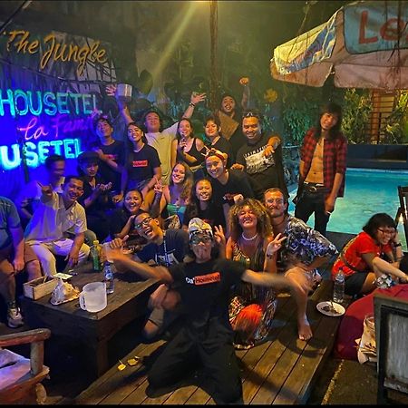 Hostel Da Housetel Kuta Kuta Lombok Zewnętrze zdjęcie